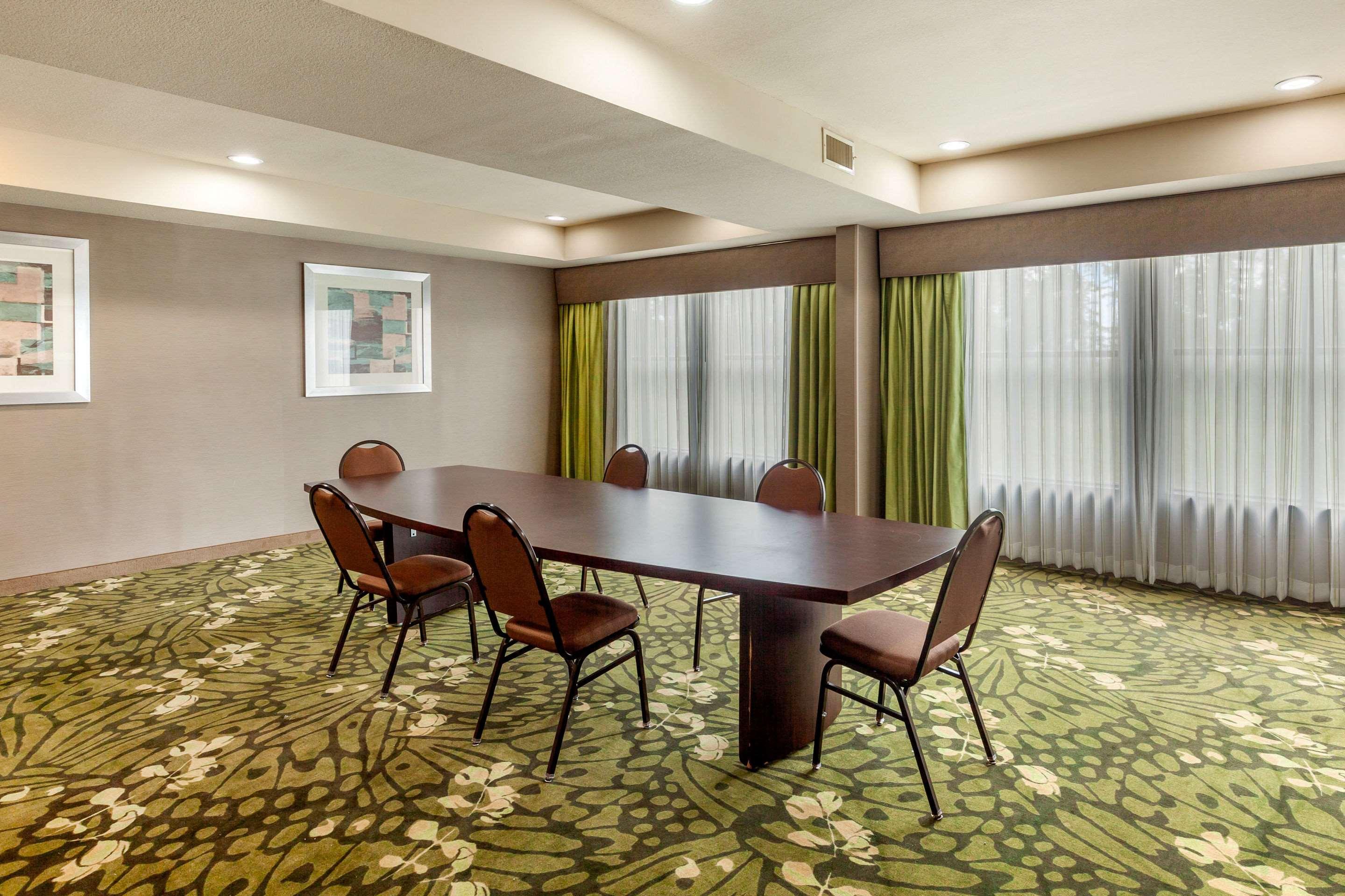 Quality Hotel 3*